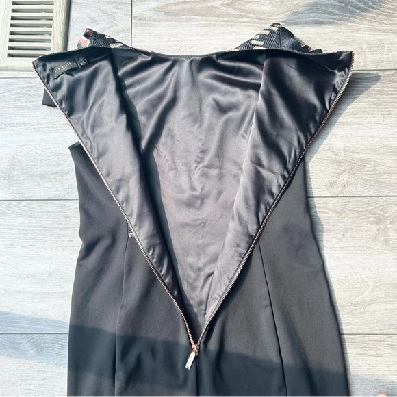 Ted Baker London Zyra Cutout Bodycon Dress - Picture 15 of 16